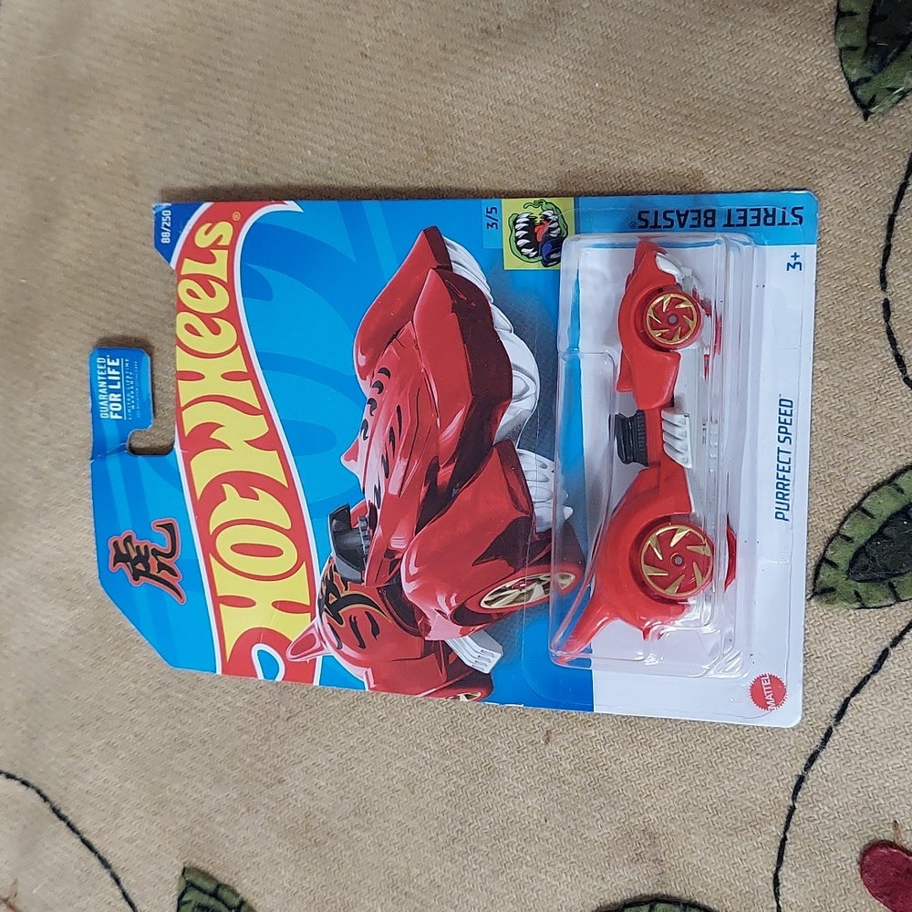 Hot Wheels Purrfect Speed